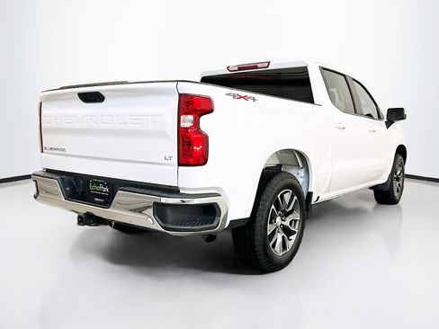 Used 2024 Chevrolet Silverado 1500 LT image 9