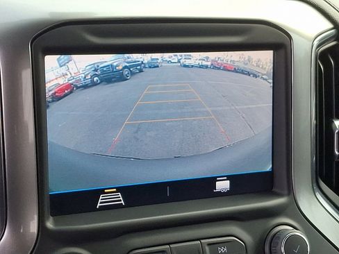 Used 2021 Chevrolet Silverado 1500 LT Trail Boss w/ Bed Protection Package image 24