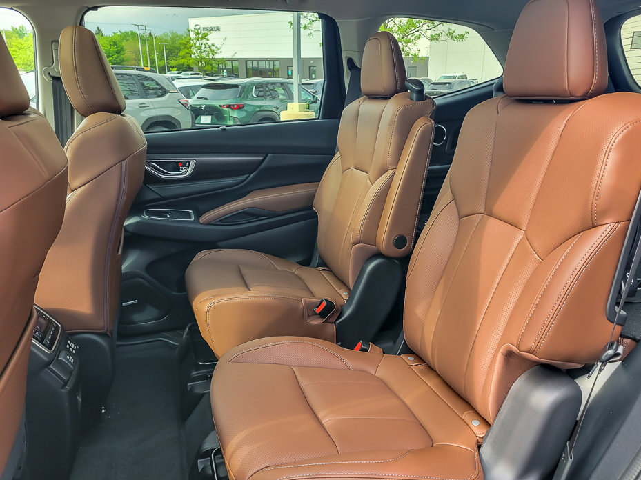 Certified 2026 Subaru Ascent Touring AWD/4WD image 12