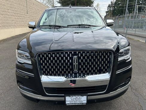 Used 2022 Lincoln Navigator L Black Label image 2