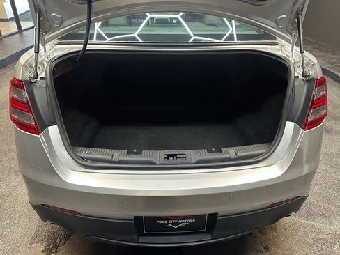 Used 2014 Ford Taurus SEL w/ Equipment Group 201A image 22
