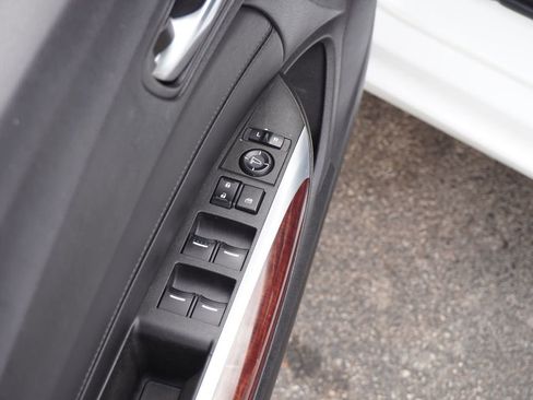 Used 2016 Acura TLX V6 FWD image 16