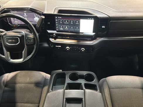Used 2024 GMC Sierra 3500 SLE w/ SLE Convenience Package AWD/4WD image 18