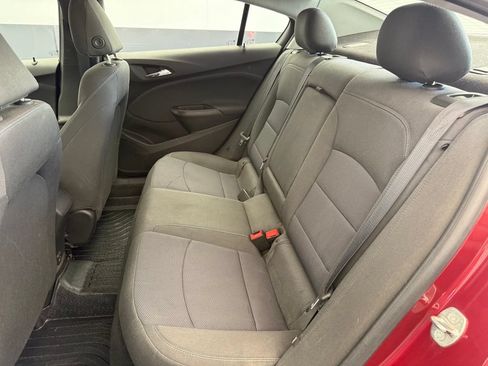Used 2019 Chevrolet Cruze LT FWD image 58