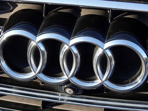 Used 2015 Audi A8 3.0T w/ Premium Package image 35