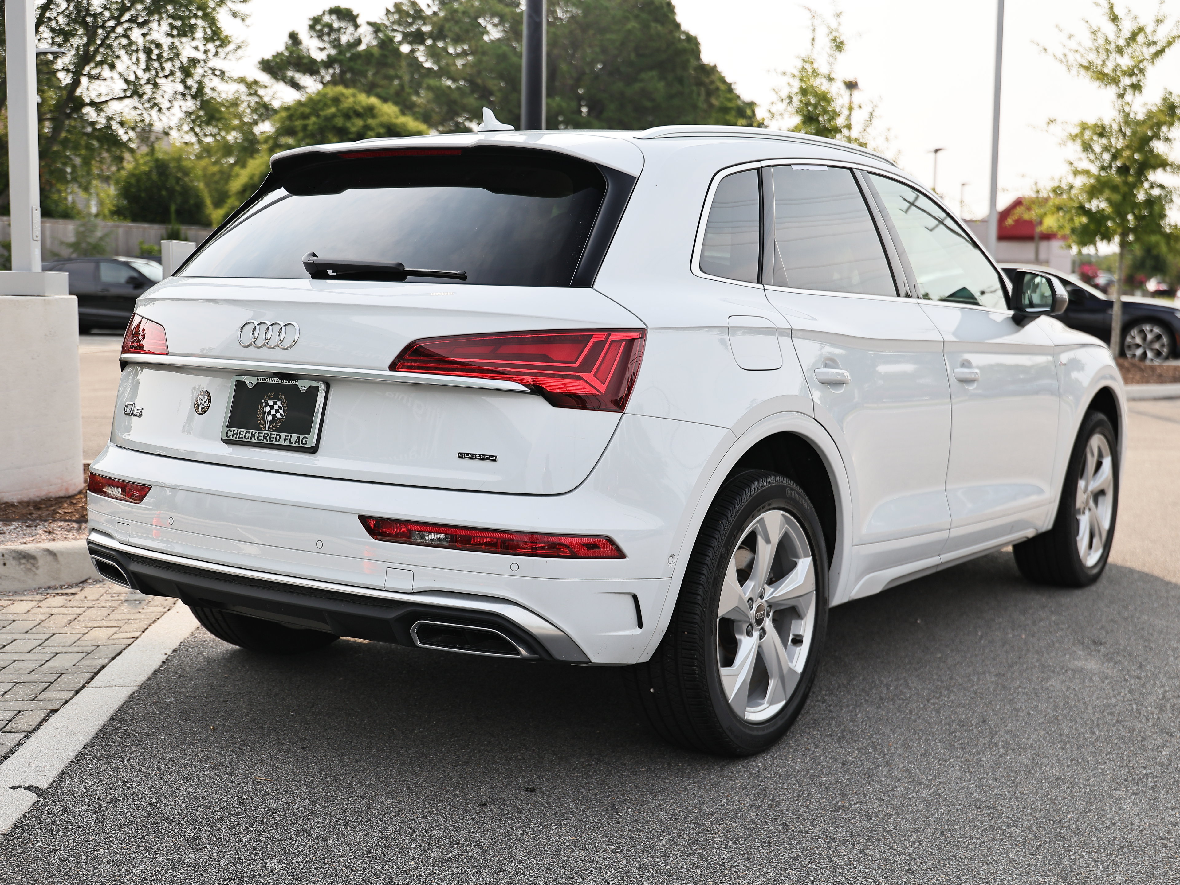Used 2025 Audi Q5 Prestige AWD/4WD image 7