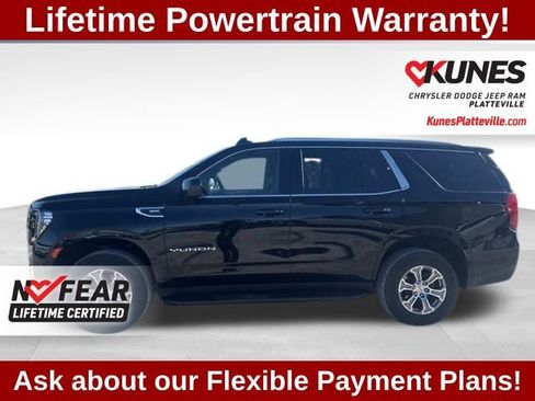 Used 2024 GMC Yukon SLE AWD/4WD image 6