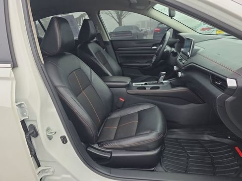 Used 2021 Nissan Altima 2.5 SR image 9