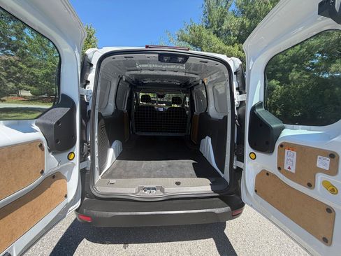 Used 2020 Ford Transit Connect XL FWD image 9