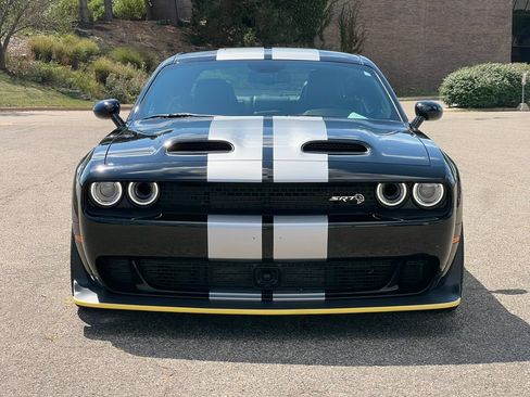 Used 2020 Dodge Challenger SRT Hellcat RWD image 34