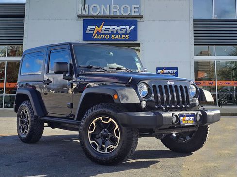 Used 2016 Jeep Wrangler Rubicon image 1