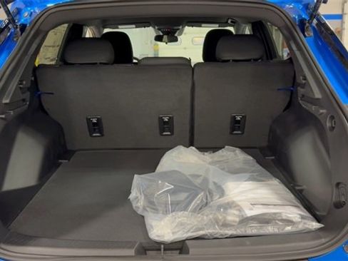 New 2026 Chevrolet Equinox EV LT image 8