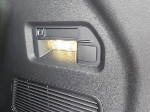 New 2026 Ford Explorer Active w/ Active Comfort Package image 28