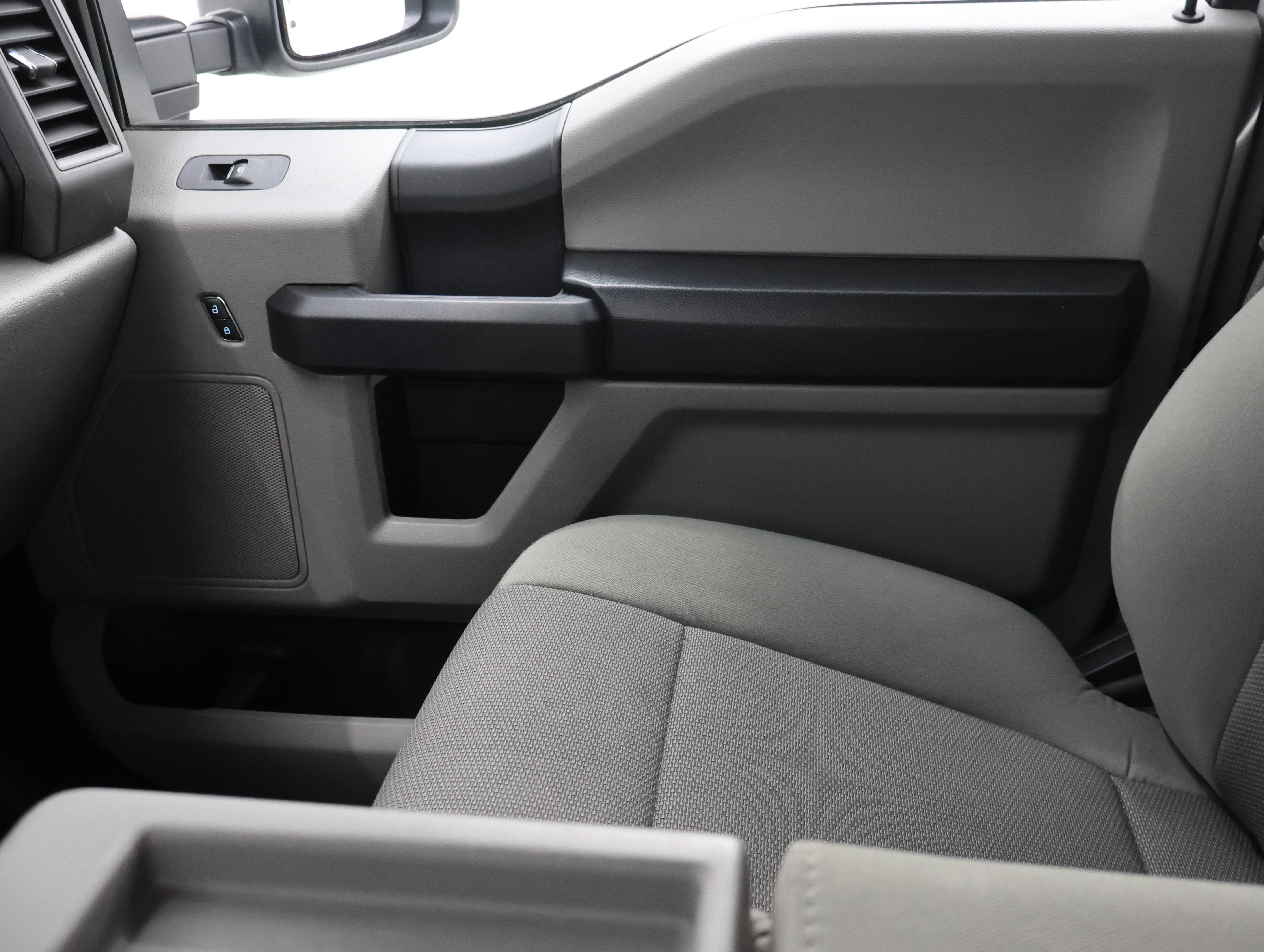 Used 2019 Ford F250 XL w/ STX Appearance Package AWD/4WD image 15