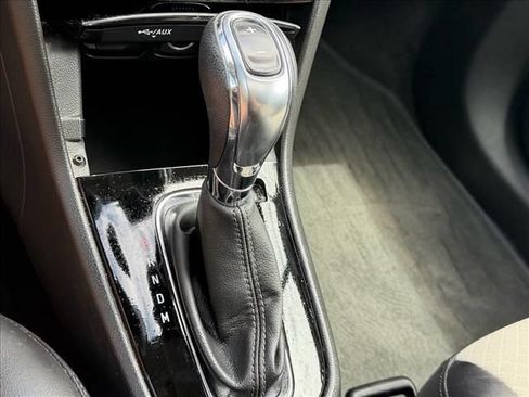 Used 2020 Buick Encore Preferred AWD/4WD image 24