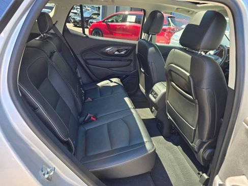 Used 2020 GMC Terrain Denali w/ Denali Premium Package AWD/4WD image 12