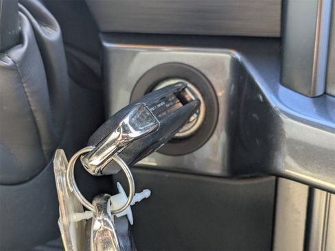 Used 2024 Ford F150 STX image 28