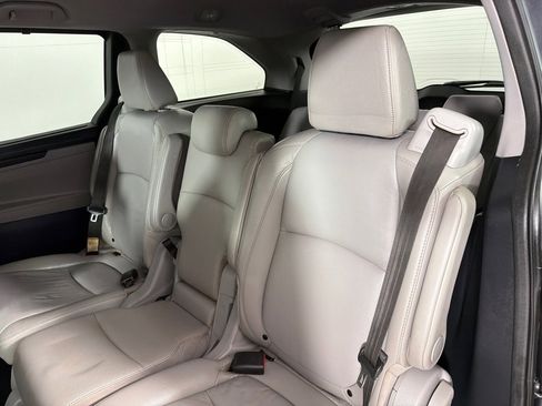 Used 2019 Honda Odyssey EX-L image 20