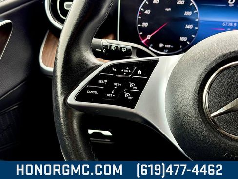 Used 2024 Mercedes-Benz GLC 300 image 26