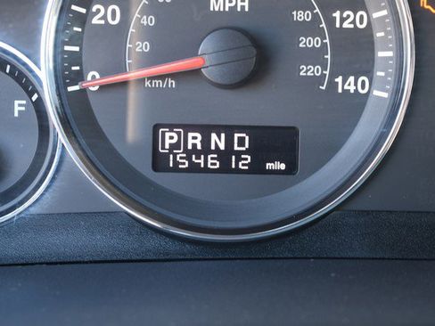 Used 2009 Jeep Grand Cherokee Laredo image 33