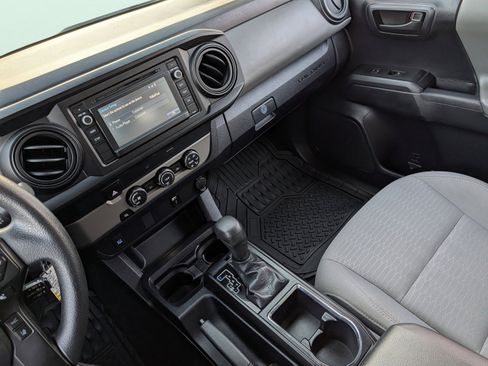 Used 2019 Toyota Tacoma SR image 45