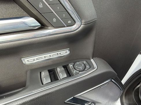 Certified 2023 GMC Sierra 1500 Denali w/ Denali Reserve Package image 16