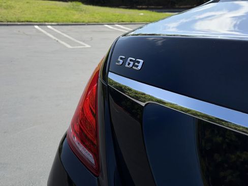 Used 2015 Mercedes-Benz S 63 AMG 4MATIC Sedan image 12