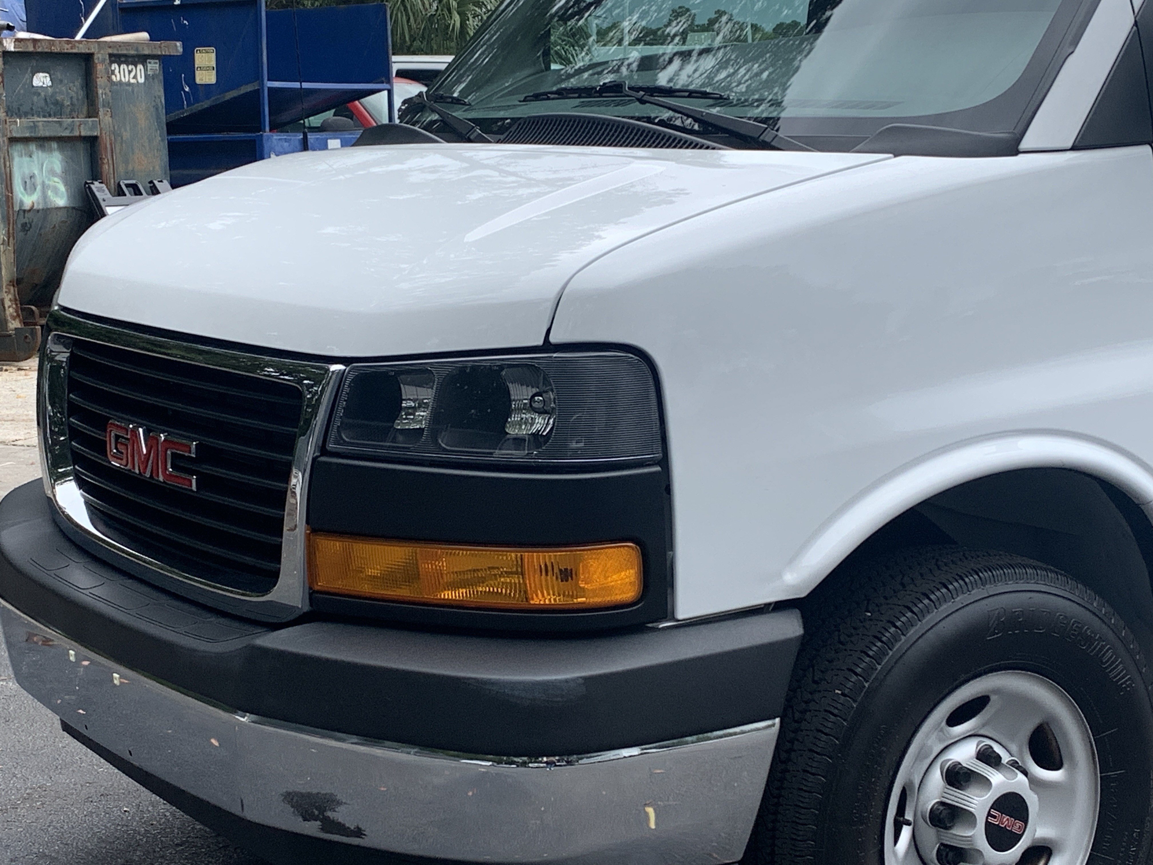 Used 2025 GMC Savana 2500 w/ Driver Convenience Package RWD image 6