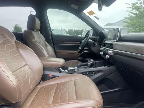 Certified 2021 Kia Telluride SX w/ SX Prestige Package AWD/4WD image 13