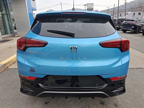 Used 2025 Buick Encore GX Sport Touring w/ Experience Buick Package image 5