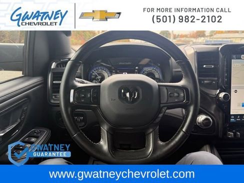 Used 2022 RAM 1500 Limited w/ Body Color Bumper Group image 17