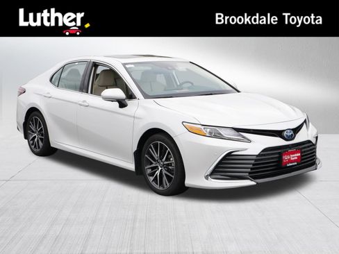 Certified 2023 Toyota Camry XLE w/ Navigation Package image 1