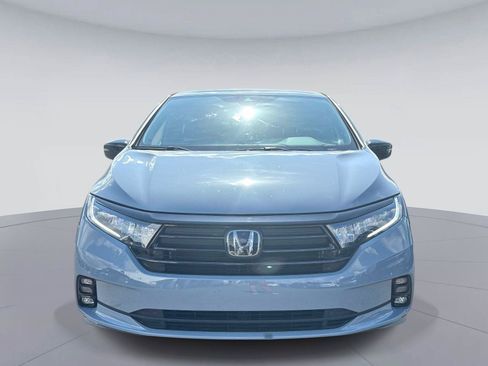 Certified 2024 Honda Odyssey Sport image 9