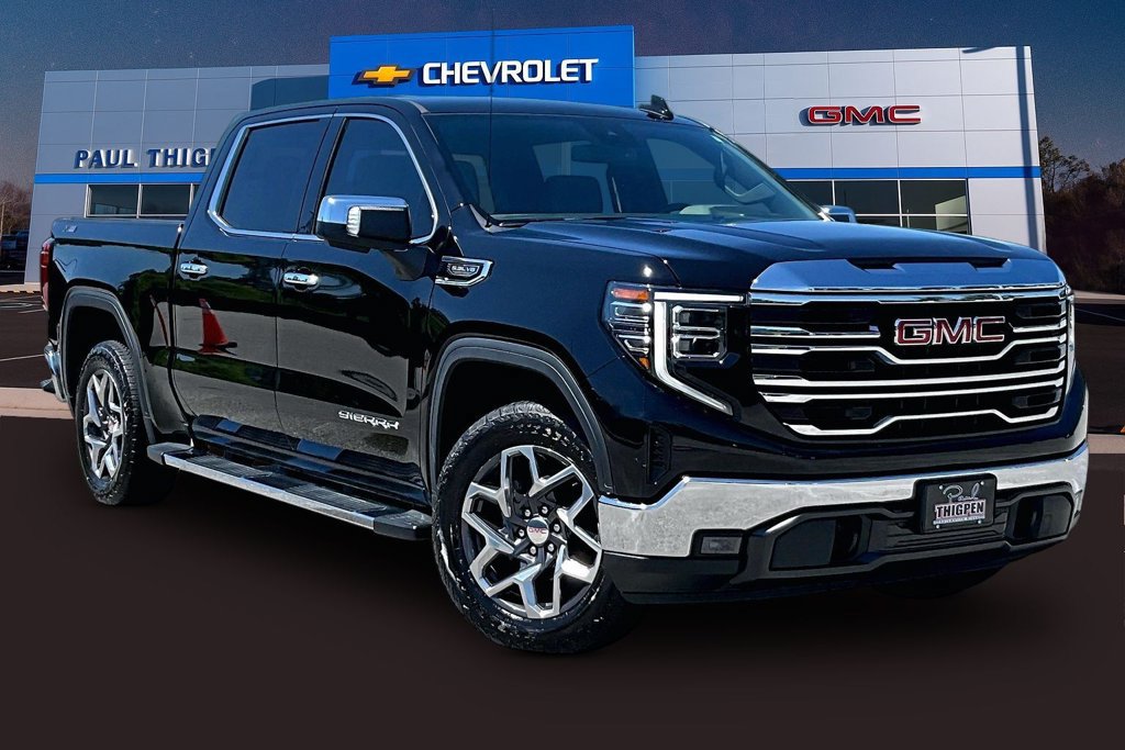 Used 2023 GMC Sierra 1500 SLT AWD/4WD image 1