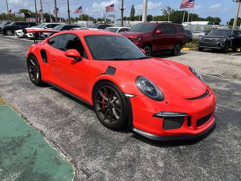 Used 2016 Porsche 911 GT3 RS RWD image 4