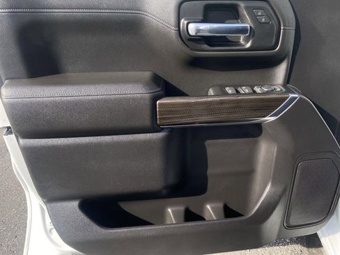 Used 2022 Chevrolet Silverado 1500 LT image 52