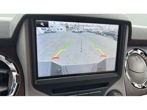 Used 2016 Ford F250 Lariat w/ Lariat Interior Package image 19