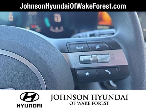 Certified 2025 Hyundai Tucson SEL image 26