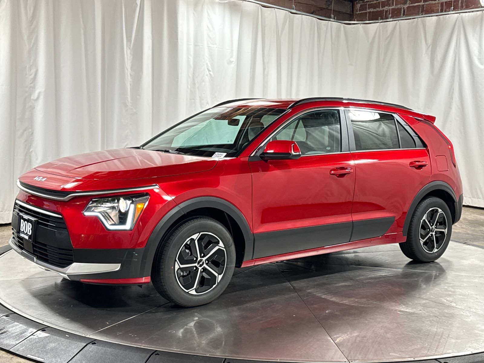 New 2026 Kia Niro EX FWD image 1