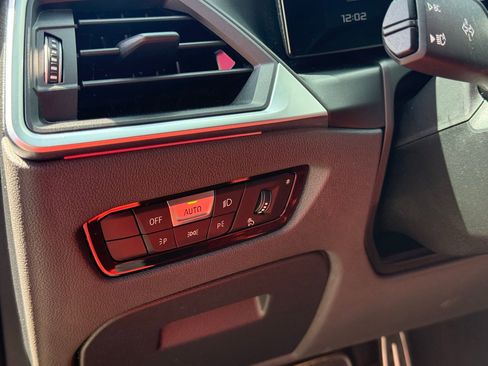 Used 2024 BMW M4 xDrive Competition image 35