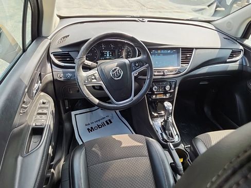 Used 2018 Buick Encore Sport Touring FWD image 7