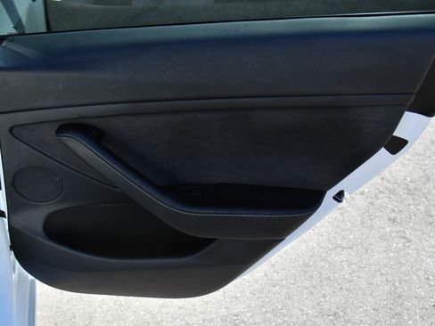 Used 2023 Tesla Model 3 Standard Range RWD image 37