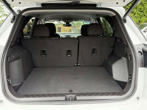 Certified 2023 Chevrolet Equinox LT AWD/4WD image 8
