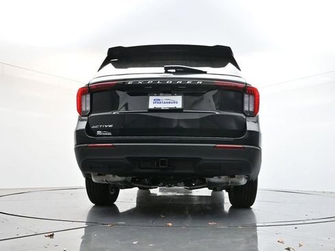 New 2025 Ford Explorer Active image 31