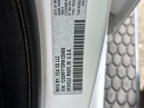 Certified 2024 RAM 1500 Big Horn image 28