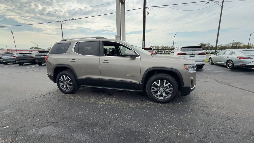 Used 2023 GMC Acadia SLE w/ Driver Convenience Package AWD/4WD image 9