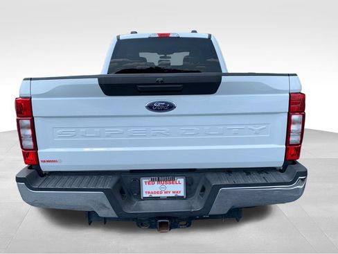 Used 2022 Ford F250 XLT AWD/4WD image 4