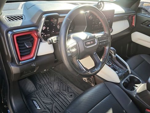 Certified 2023 GMC Canyon AT4X image 10