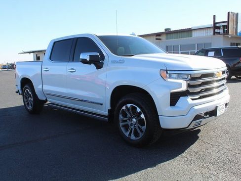Used 2024 Chevrolet Silverado 1500 High Country w/ Technology Package image 1