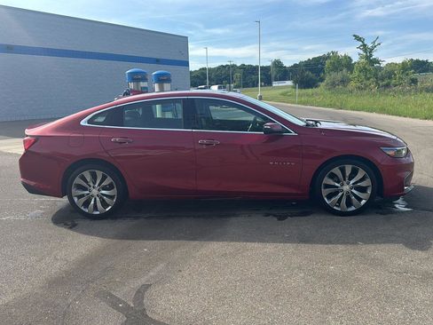 Used 2016 Chevrolet Malibu Premier w/ Driver Confidence Package II FWD image 6
